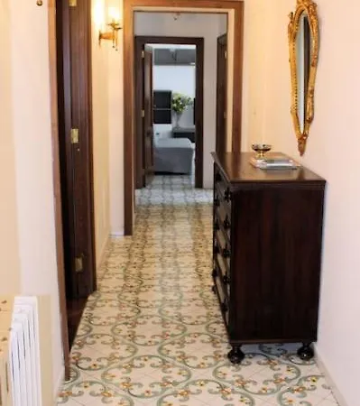 Casa Cariati Apartment Naples